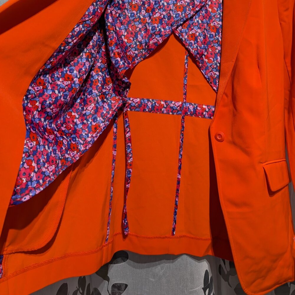 NWT Twiggy London Women's Boyfriend Orange Blazer Blue Floral Lining Medium - Picture 6 of 15